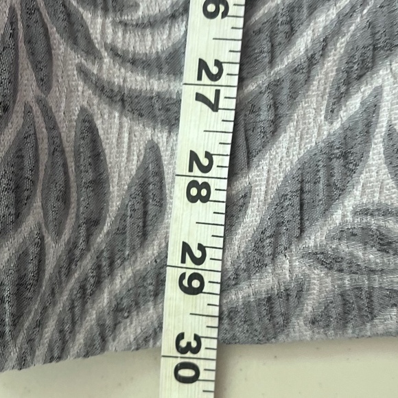 Cynthia Steffe HOLIDAY Dress Strapless Textured Floral Silver Size 0 $345.00 - Picture 14 of 14